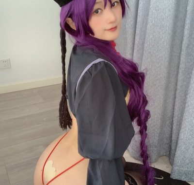 Zyra秋 奶光僵尸娘自拍[29P-73MB]