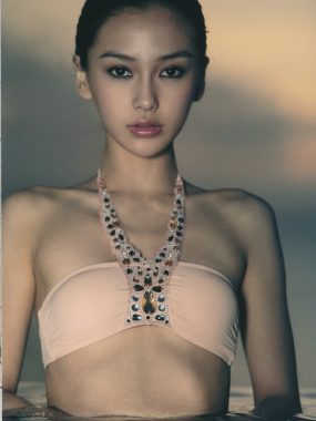 Angelababy杨颖早期泳装照片高清壁纸合集33P 照片总共大小148MB[网盘下载]