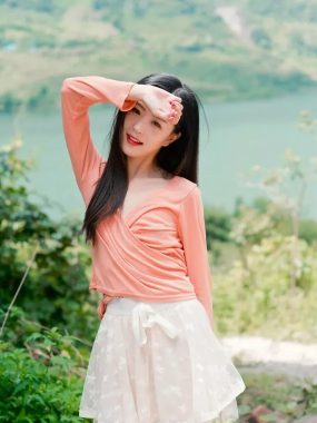 国模 杨子嫣Carol 河边美腿特辑｜260张丝袜女神精选[1.1G]